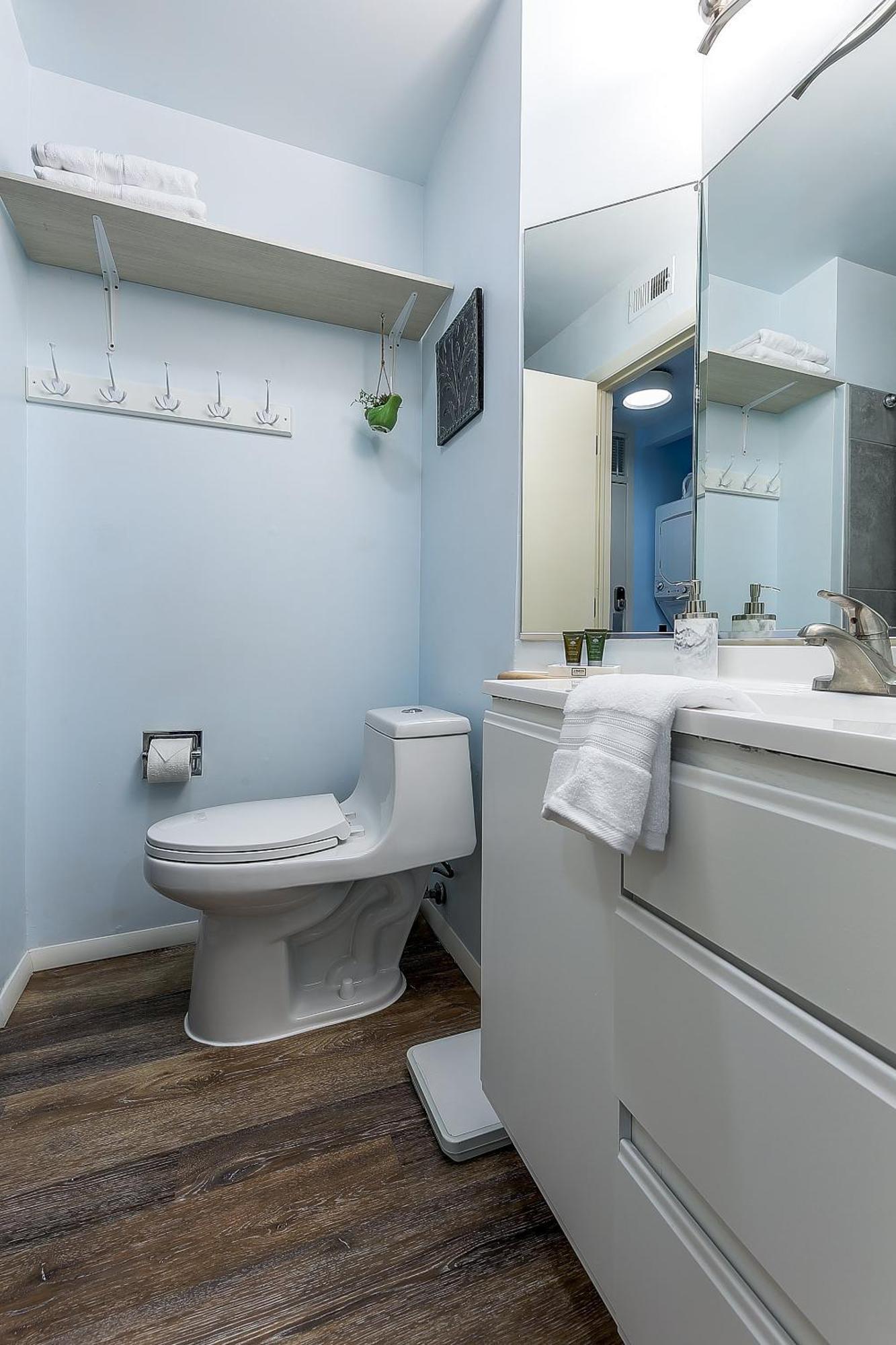 Beautiful Lake View Studio Condo At The Shores Traverse City Ngoại thất bức ảnh
